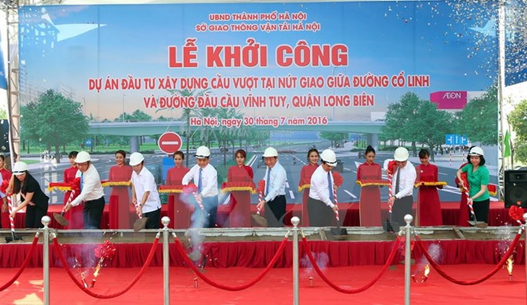 Khởi công xây cầu vượt nút giao Cổ Linh - Vĩnh Tuy